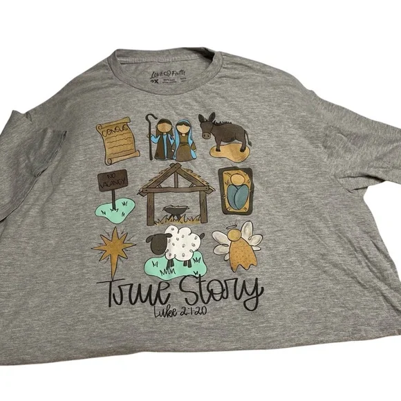 2 Christmas t-shirts - Picture 3 of 5